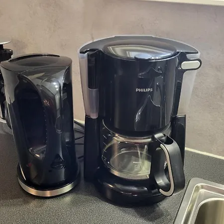 Fin I Stille Og Rolig Omrade Med Gratis Privat Parkering! Apartmán *